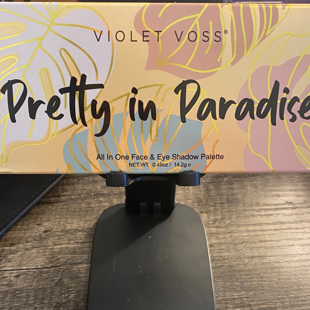 Violet Voss Tropical Hues Face & Eye Palette